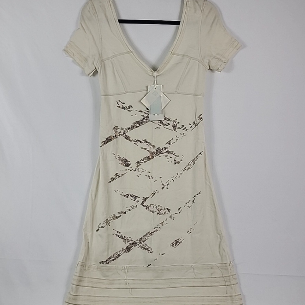 Elegant Cream Mini Dress - Picture 1 of 2